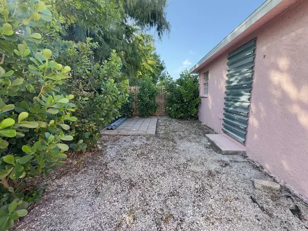 Englewood, FL 34223,20 EUCLID AVE