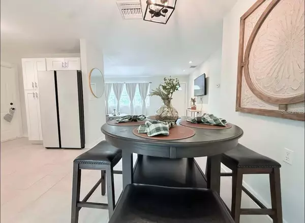 St Petersburg, FL 33703,1558 DELAWARE AVE NE