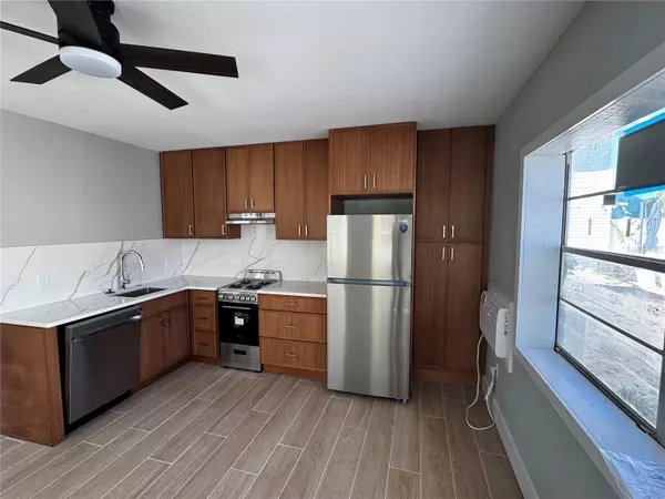 Treasure Island, FL 33706,7797 W GULF BLVD #4