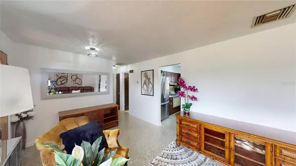 Tampa, FL 33609,502 N BEVERLY AVE