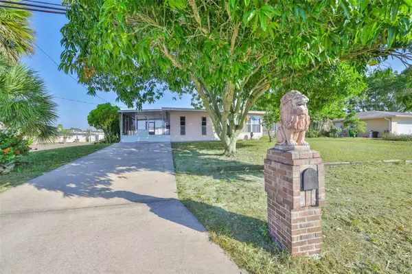 Palm Harbor, FL 34684,72 LAKE SHORE DR