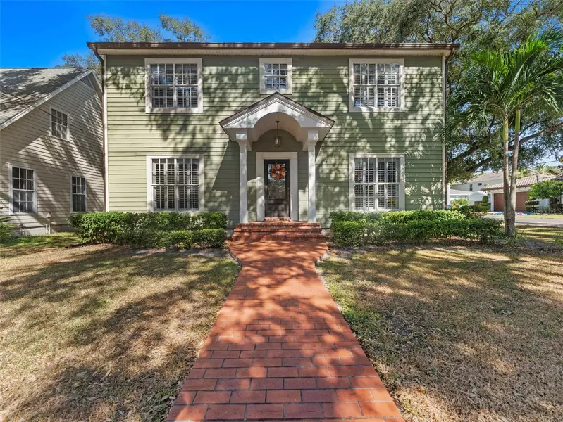 4001 W LEONA ST, Tampa, FL 33629