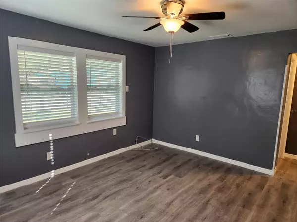 Bradenton, FL 34205,2011 11TH ST W