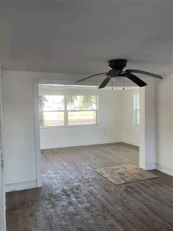 Hudson, FL 34667,7313 MAKO DR