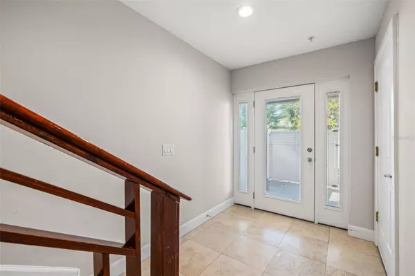 Tampa, FL 33606,113 S NEWPORT AVE #1-4