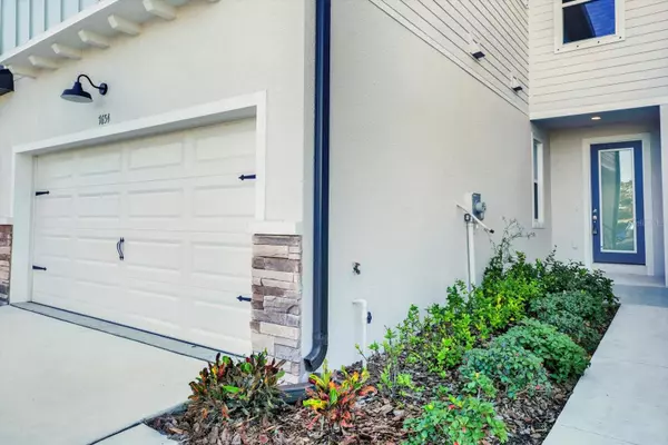 Seminole, FL 33777,7654 93RD ST N