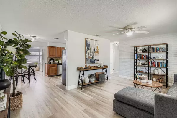 Largo, FL 33778,11373 110TH AVE