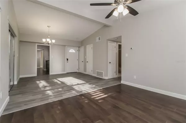 Orlando, FL 32810,3017 JOYANN ST