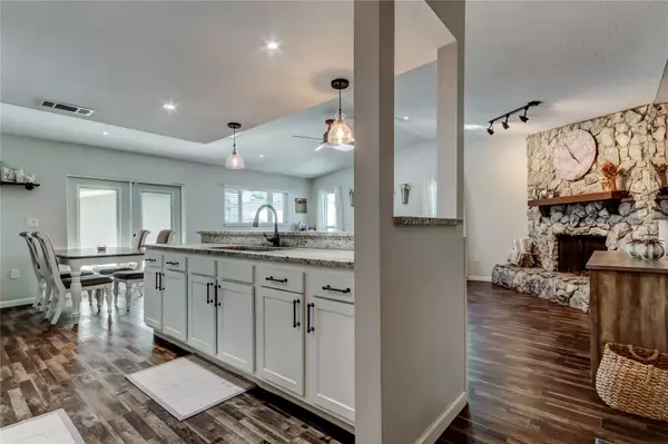 Pinellas Park, FL 33782,10608 OAKHAVEN DR