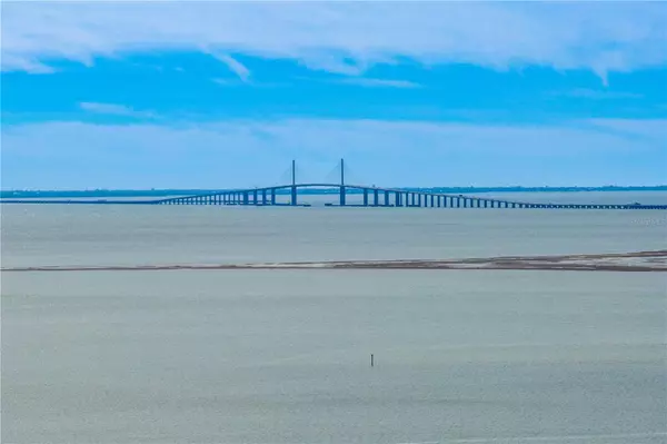 2970 68TH AVE S, St Petersburg, FL 33703