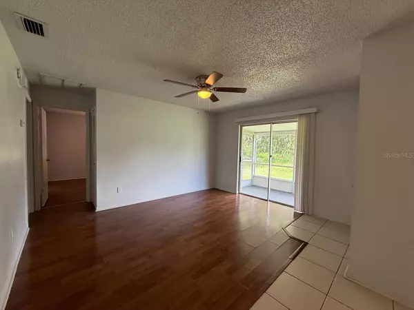 Brandon, FL 33511,3153 BLOOMINGDALE VILLAS CT