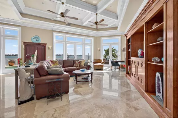 Belleair Beach, FL 33786,2165 LOUISA DR