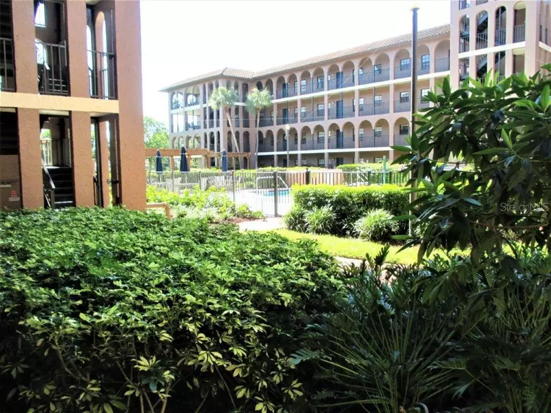 6100 GULFPORT BLVD S #112, Gulfport, FL 33707