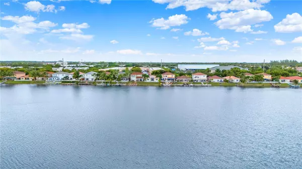 Miami, FL 33186,13300 SW 136TH TER