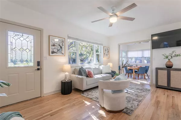 St Petersburg, FL 33704,325 33RD AVE NE