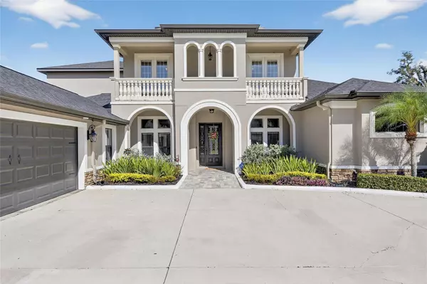 Brandon, FL 33511,121 FALLING WATER DR