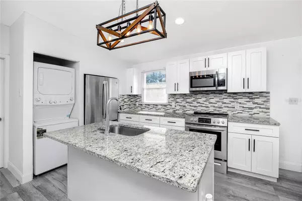 Pinellas Park, FL 33782,6745 88TH AVE N