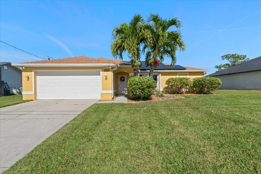 2041 NE 28TH ST, Cape Coral, FL 33909