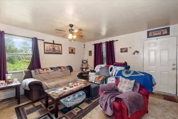 Lehigh Acres, FL 33971,2802 73RD ST W