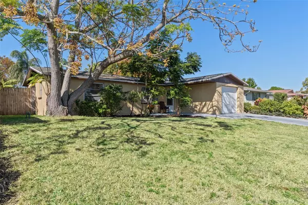 Port Richey, FL 34668,9315 PALM AVE