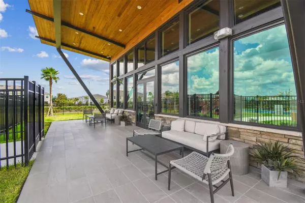 Wesley Chapel, FL 33545,5732 NEWBERRY PINES AVE