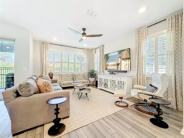 St Petersburg, FL 33716,373 SANDBAR AVE NE