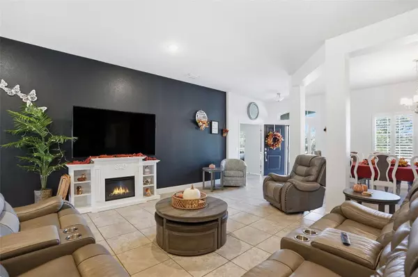 Dade City, FL 33525,41043 STANTON HALL