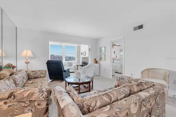 St Pete Beach, FL 33706,5575 GULF BLVD #424