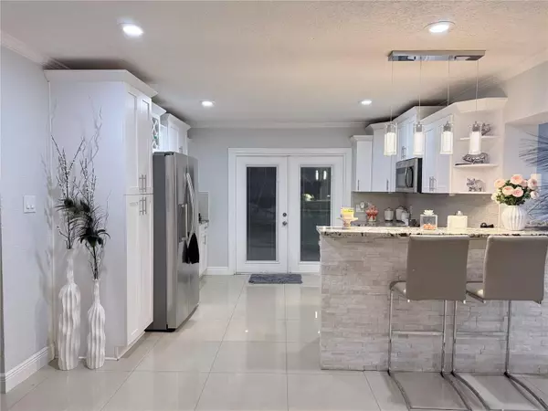 Tampa, FL 33607,2719 W BRADDOCK ST