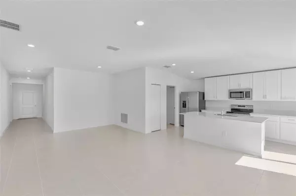 Lakeland, FL 33801,2155 LONE OAK LANE