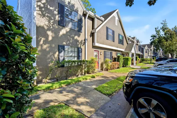 Tampa, FL 33618,16545 LAKE BRIGADOON CIR