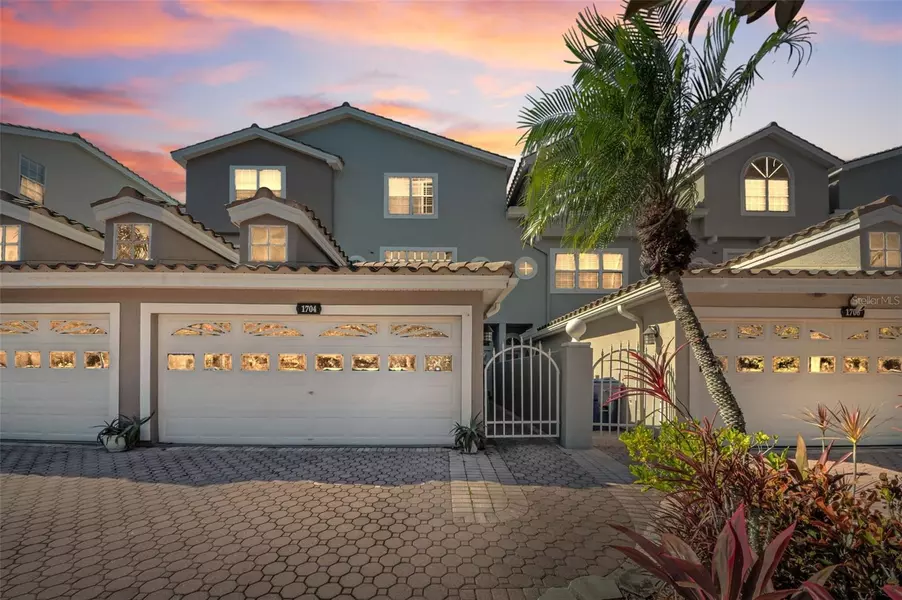 1704 LAGO VISTA BLVD, Palm Harbor, FL 34685