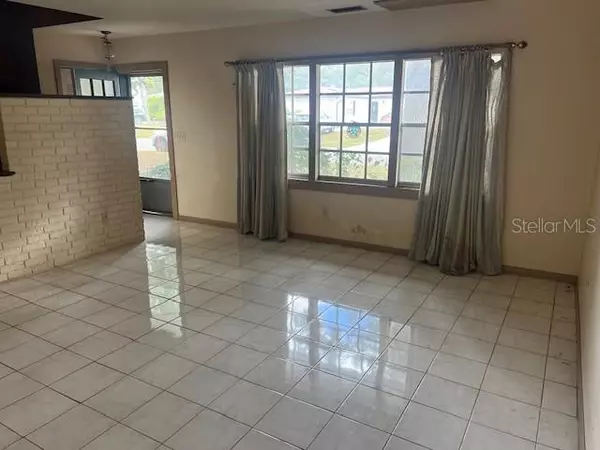 Tampa, FL 33613,14704 CARNATION DR