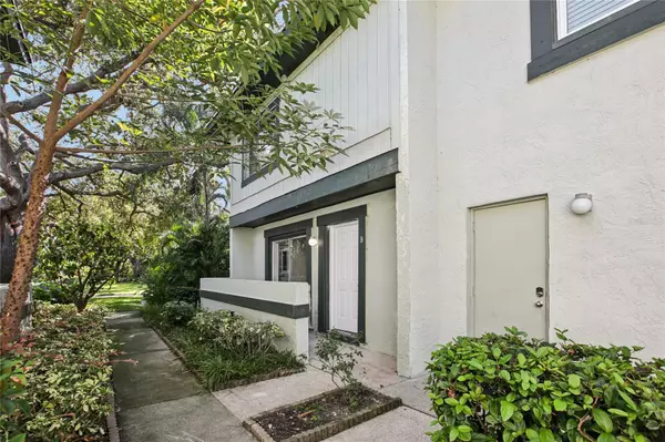 Clearwater, FL 33760,2906 LICHEN LN #B