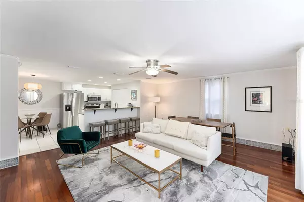 Tampa, FL 33603,309 W OSBORNE AVE