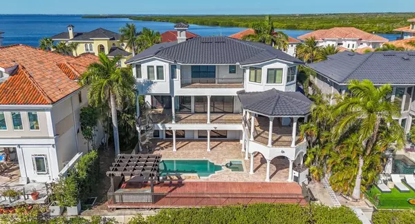 Tampa, FL 33615,4107 CAUSEWAY VISTA DR