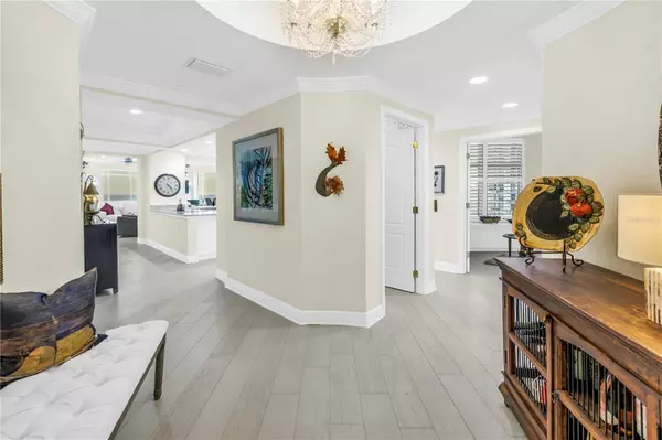 St Petersburg, FL 33701,100 BEACH DR NE #1803