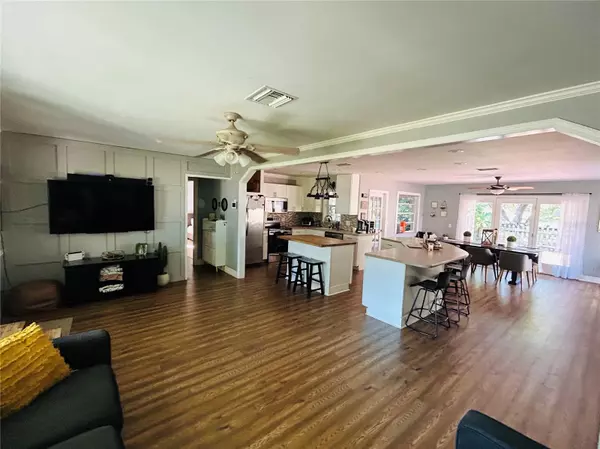 Clearwater, FL 33760,2056 59TH WAY N