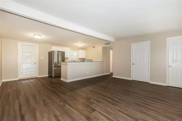 Brandon, FL 33511,205 BRYAN RD