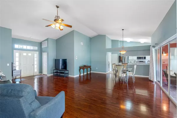 Hudson, FL 34667,18534 BENT PINE DR