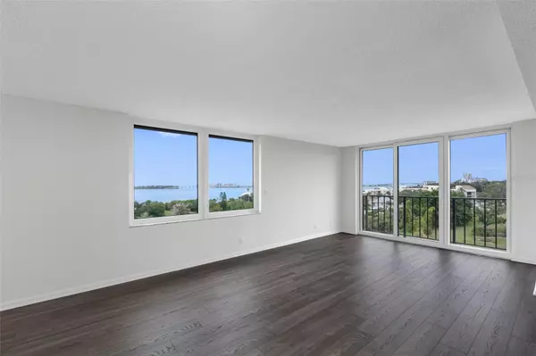 Belleair, FL 33756,220 BELLEVIEW BLVD #609