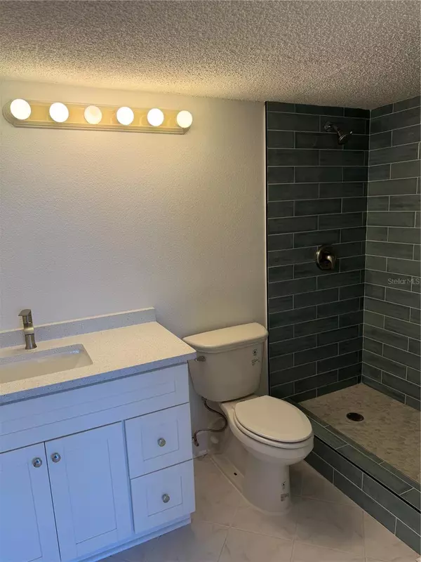 South Pasadena, FL 33707,7420 BAY ISLAND DR S #A180