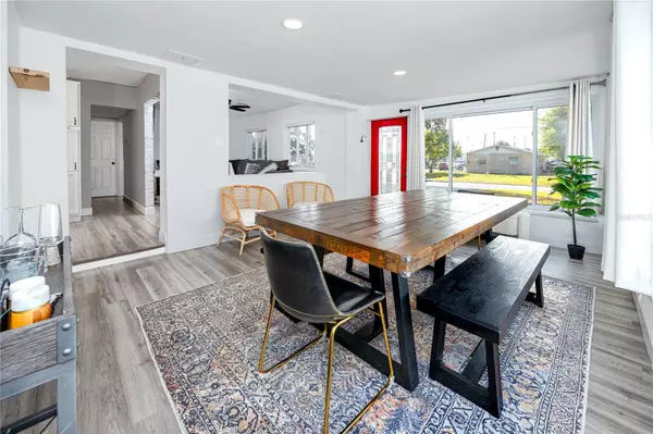 St Petersburg, FL 33713,1901 17TH AVE N