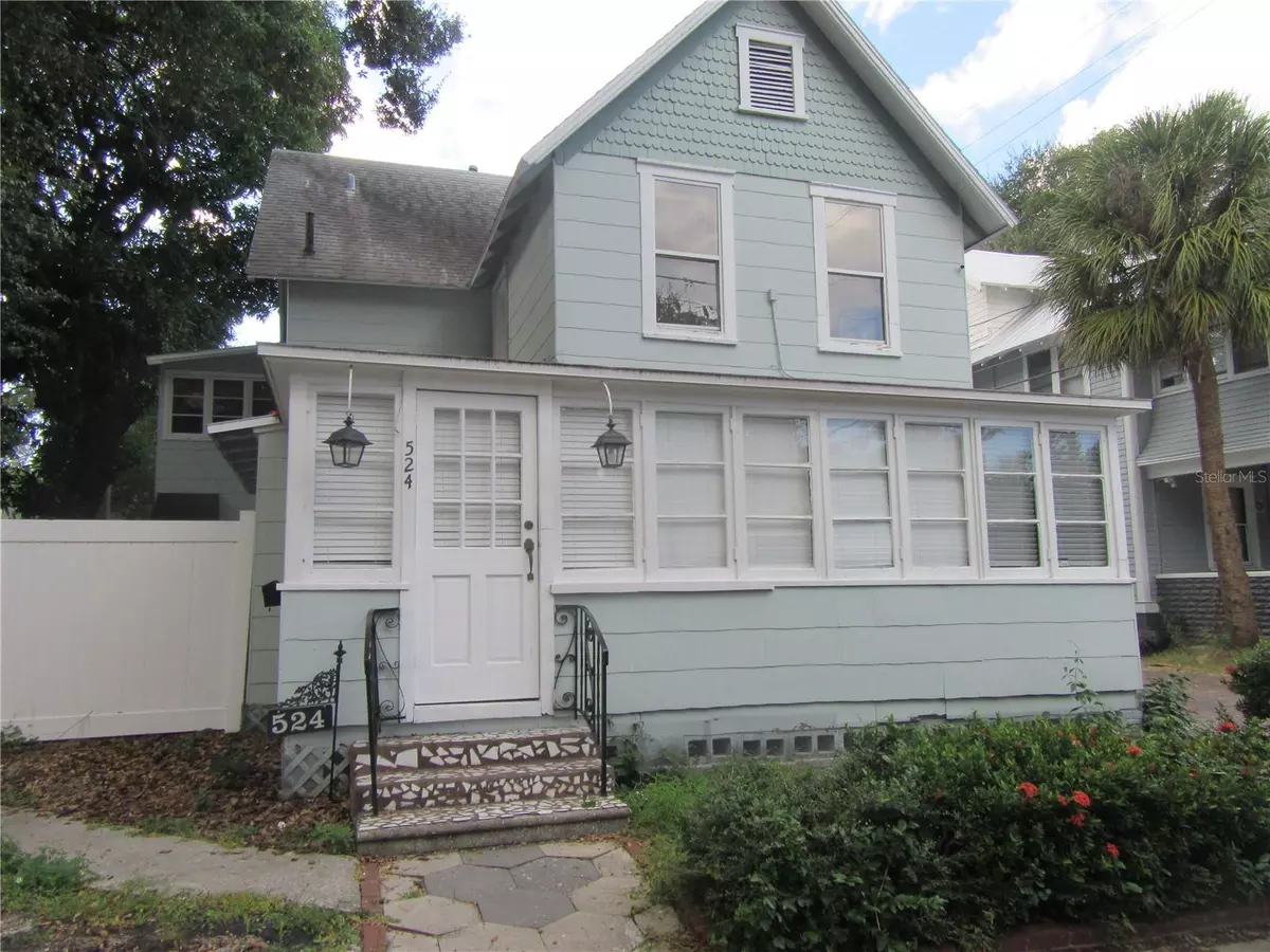 St Petersburg, FL 33701,524 3RD ST N #B