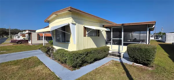 Zephyrhills, FL 33542,37113 LOIS AVE