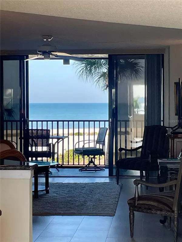 Clearwater, FL 33767,1290 GULF BLVD #302