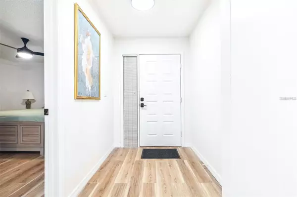 Tarpon Springs, FL 34689,2201 PINE DR