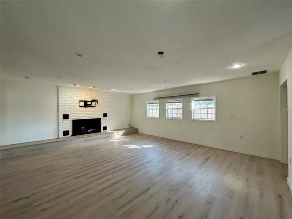 Tampa, FL 33629,4634 W SUNSET BLVD