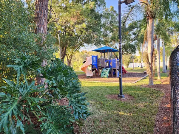 Oldsmar, FL 34677,1206 SAWGRASS CT