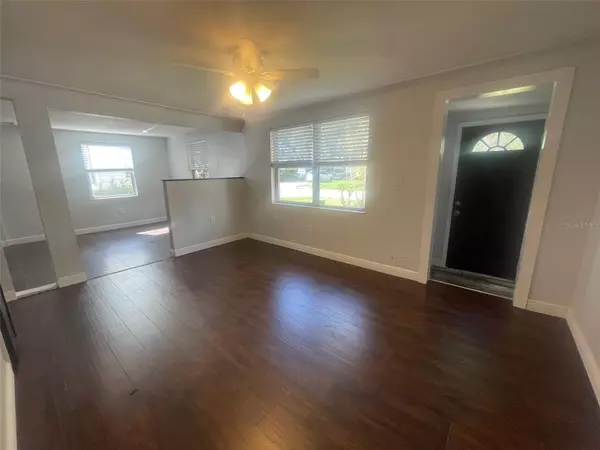 St Petersburg, FL 33709,4956 44TH AVE N